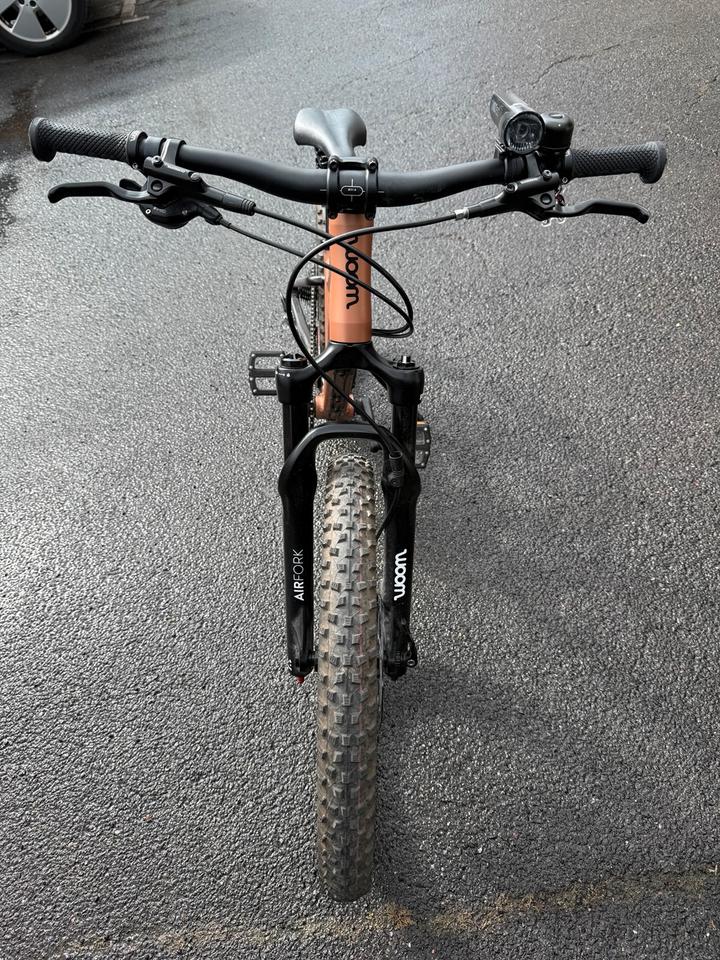 Woom OFF AIR 4 children's bicycle