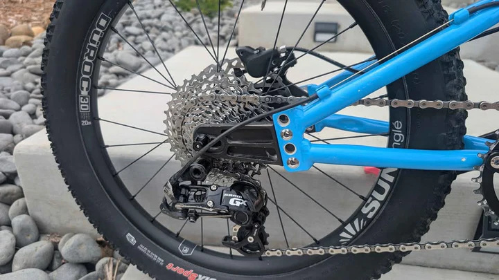 2015 Flow Bikes 20" Kids Mountain Bike