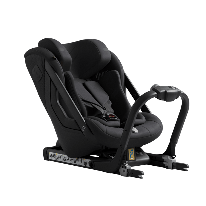 Axkid ONE 3 Car Seat
