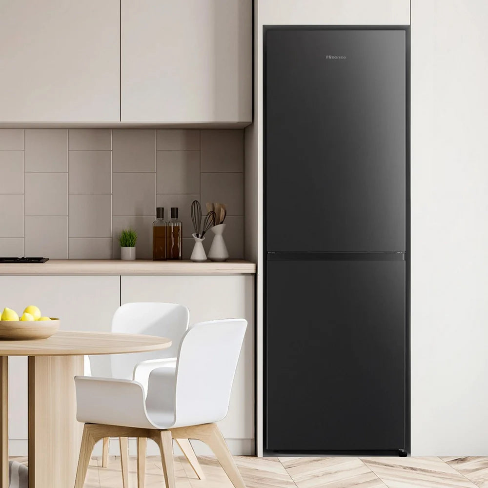 Hisense RB327N4ABD Fridge Freezer Frost Free Freestanding 50/50 182cm Tall 256L - Black