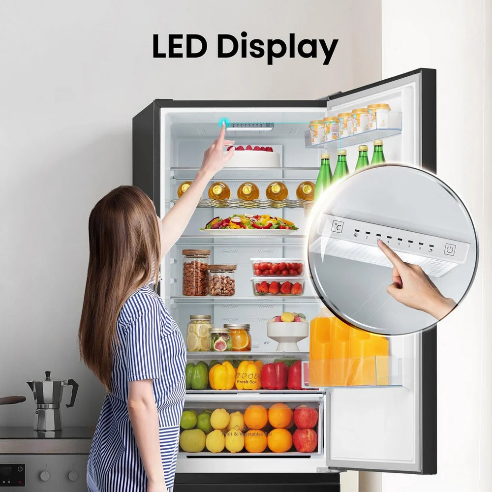 Hisense RB435N4BFE 60/40 Frost Free Fridge Freezer Black - E Rated