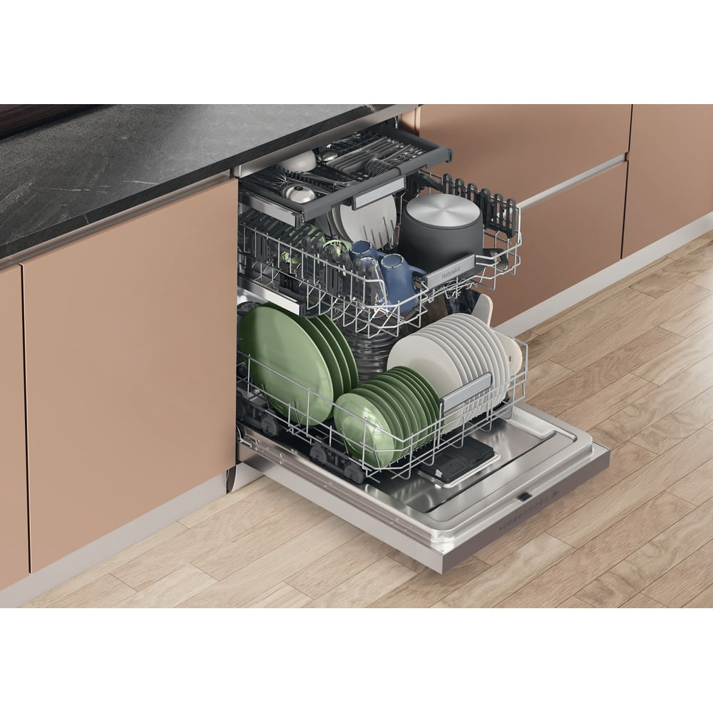 Hotpoint H7F HP43 X UK Freestanding Full Size Dishwasher 15 Place Settings with Maxi Space Inox H7FHP43X