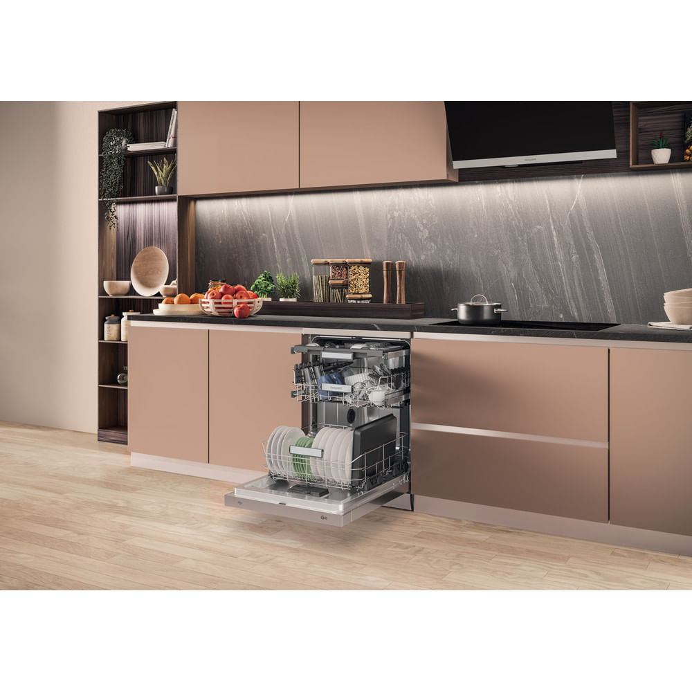 Hotpoint H7F HS51 X UK Freestanding Full Size Dishwasher 15 Place Settings with Maxi Space Inox H7FHS51X