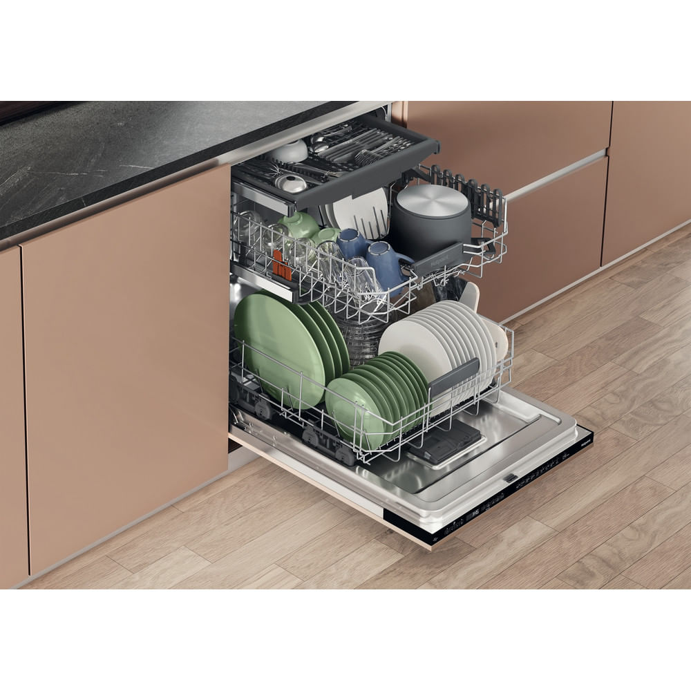 Hotpoint H7IC16M6UK MaxiSpace Integrated Full Size Dishwasher 16 Place Settings