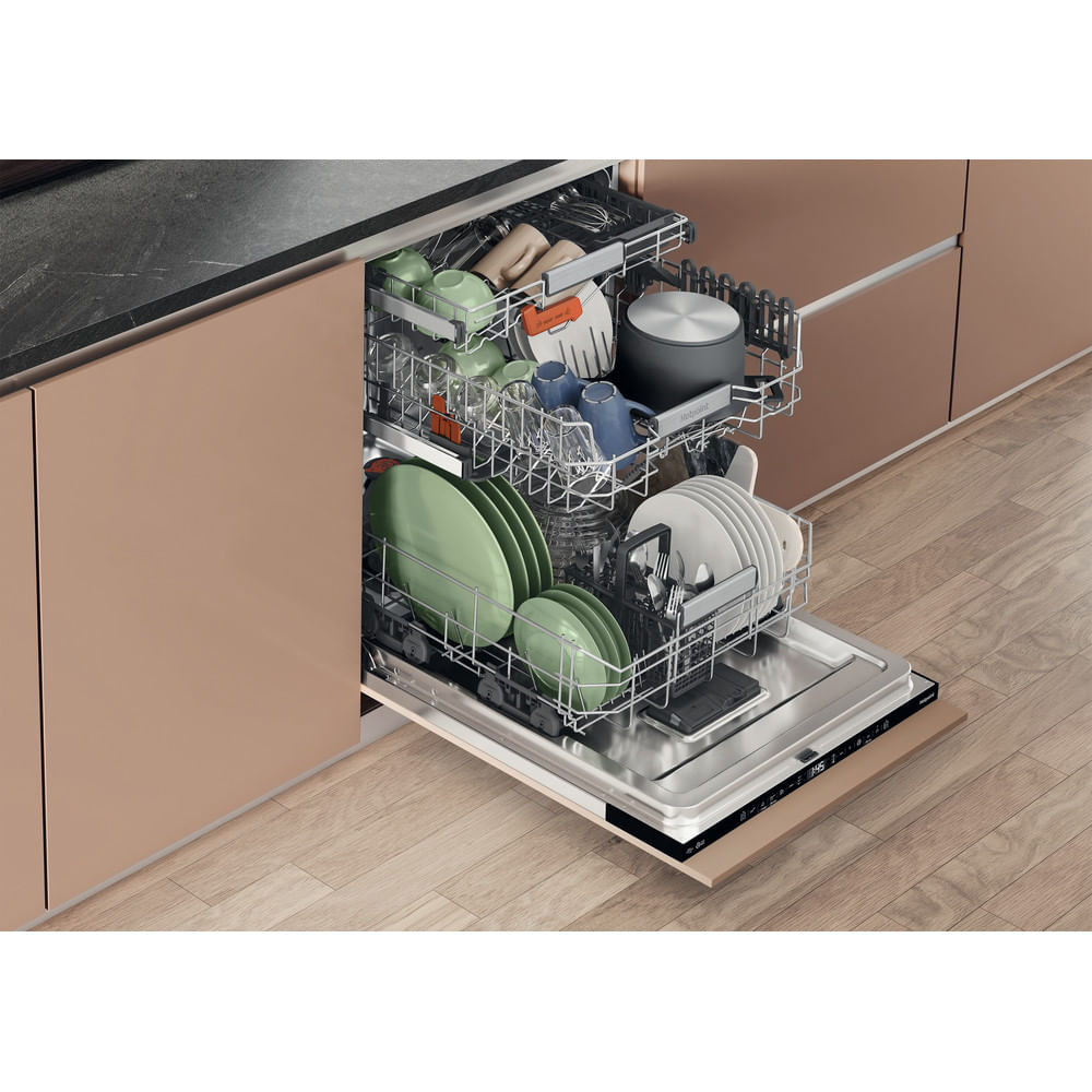 Hotpoint H8IA115M4TUSUK Hydroforce Integrated Full Size Dishwasher with Maxi Space Tub 15 Place Settings