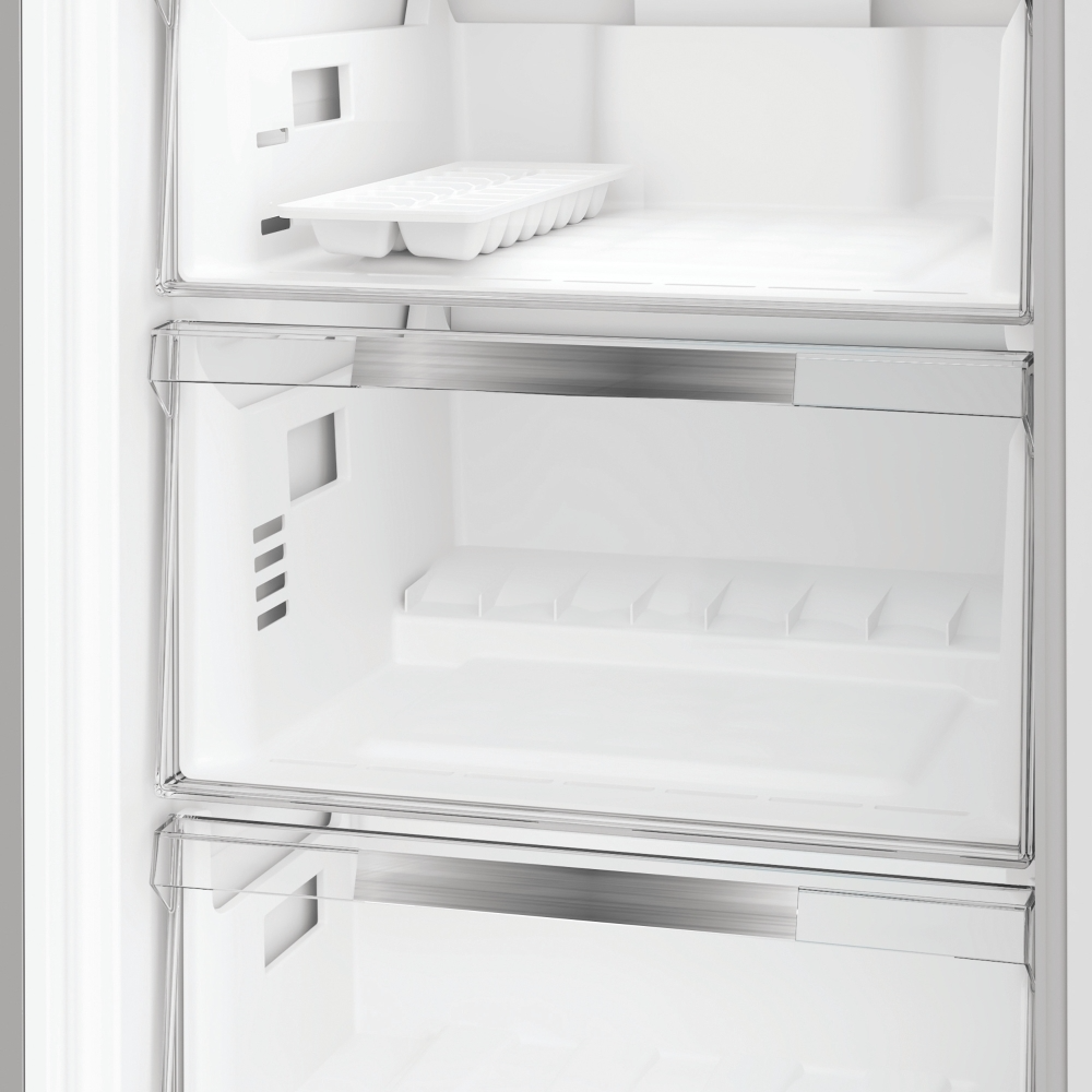 Hotpoint HPK 26403 W4UK Freestanding Dual No Frost 70/30 Fridge Freezer with Even Flow White HPK26403W4UK