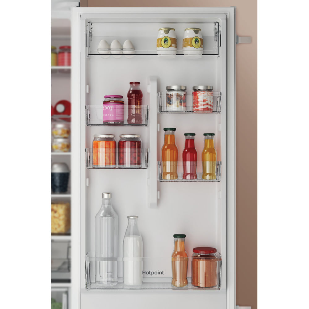 Hotpoint HTC20 T322 UK Integrated Total No Frost 70/30 Fridge Freezer HTC20T322
