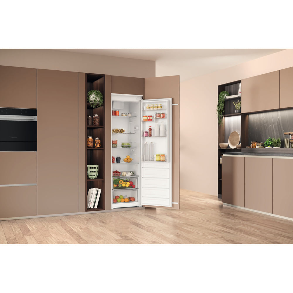 Hotpoint HTSD18A011A1 Integrated Low Frost Tall Larder Fridge