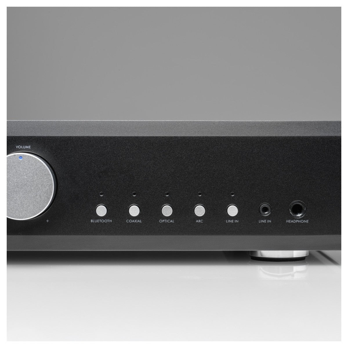 Musical Fidelity B1xi Integrated Amplifier with Klipsch R-60M Bookshelf Speakers Black HiFi Package